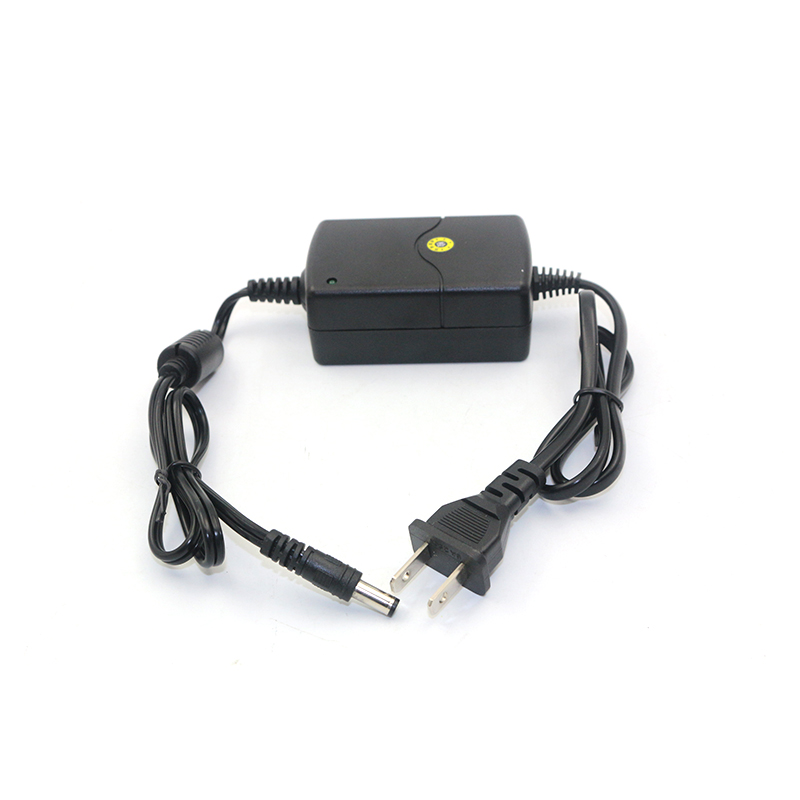 12V2A 电源适配器(图1)